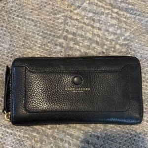 Marc Jacobs Black Textured Wallet